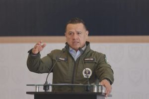 *FGE Michoacán ejecuta órdenes de aprehensión contra agentes de Investigación y un policía municipal de Uruapan por presuntos actos ilícitos*