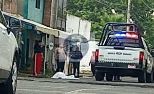Hombre muere tras sufrir aparente infarto en calles de Morelia