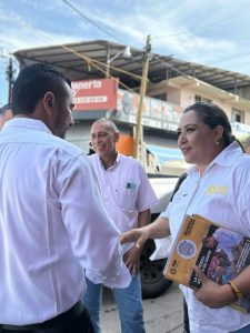 *Verónica García refuerza presencia del PRD en Apatzingán; prepara encuentro regional*